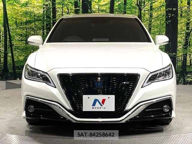 Toyota CROWN SEDAN 2019-03 7978885-14