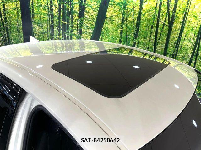 Toyota CROWN SEDAN 2019-03 7978885-2