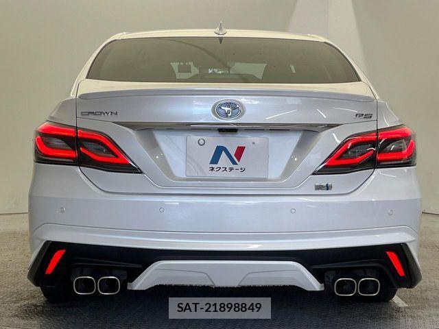 Toyota CROWN SEDAN 2021-06 7978872-17