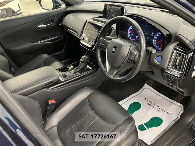 Toyota CROWN SEDAN 2018-06 7978894-18