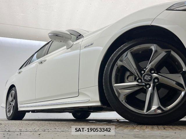 Toyota CROWN SEDAN 2019-06 7978882-13