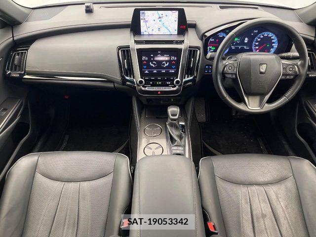 Toyota CROWN SEDAN 2019-06 7978882-1