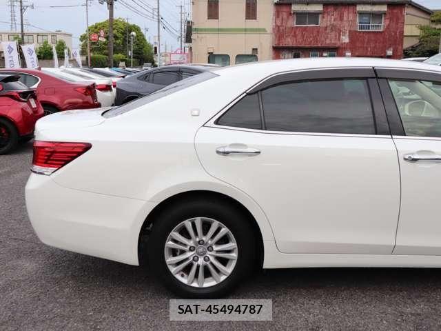 Toyota CROWN SEDAN 2013-09 7978900-13