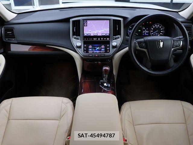 Toyota CROWN SEDAN 2013-09 7978900-23