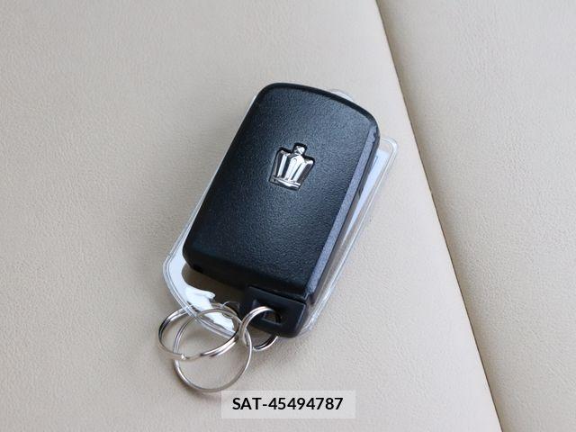 Toyota CROWN SEDAN 2013-09 7978900-29