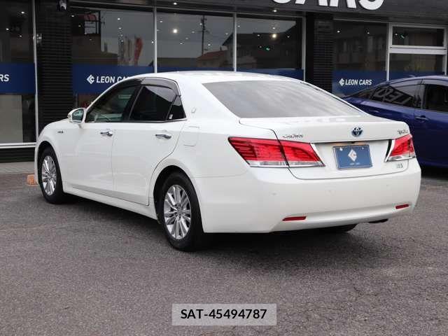 Toyota CROWN SEDAN 2013-09 7978900-4