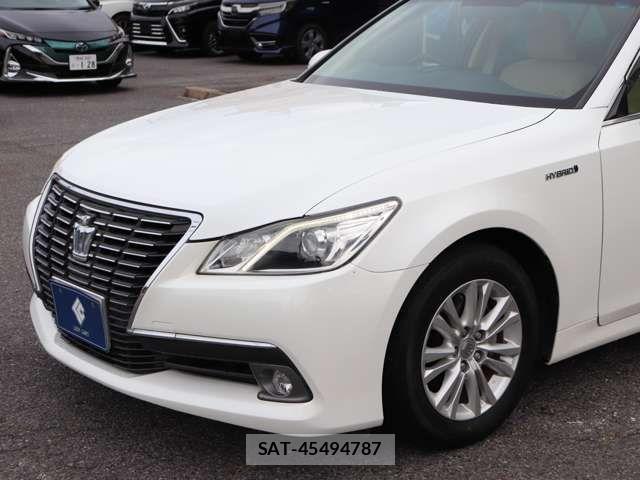 Toyota CROWN SEDAN 2013-09 7978900-8