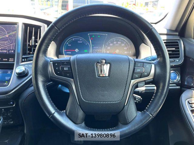 Toyota CROWN SEDAN 2014-05 7978898-11