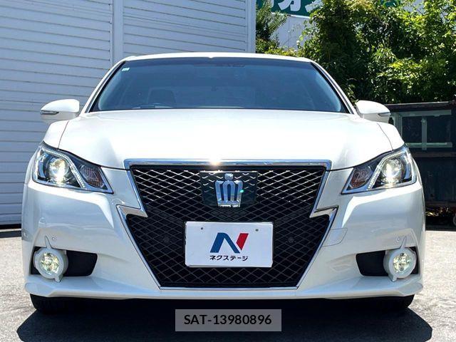 Toyota CROWN SEDAN 2014-05 7978898-15