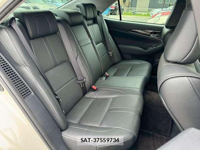 Toyota CROWN SEDAN 2013-03 7978902-12