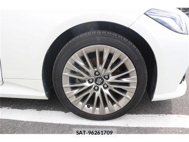 Toyota CROWN SEDAN 2019-09 7978897-21