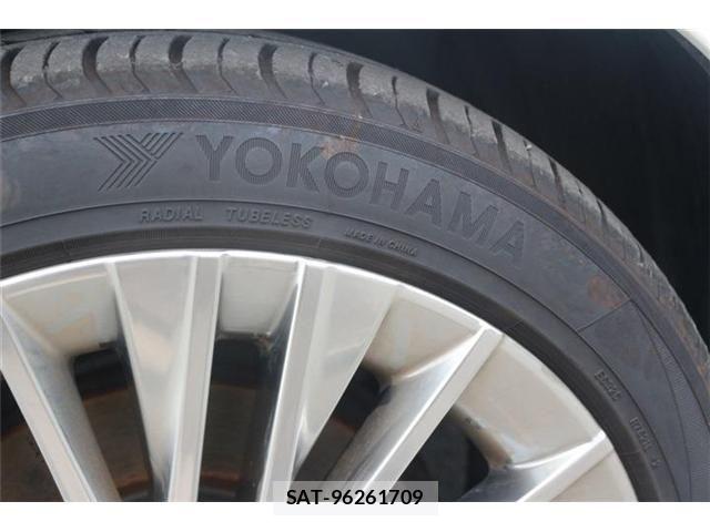 Toyota CROWN SEDAN 2019-09 7978897-25