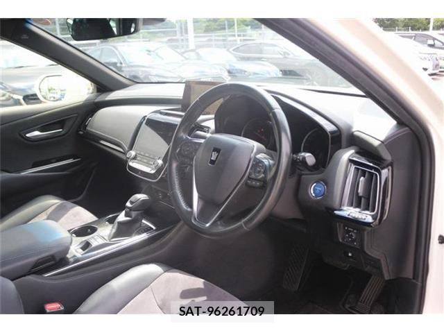 Toyota CROWN SEDAN 2019-09 7978897-28