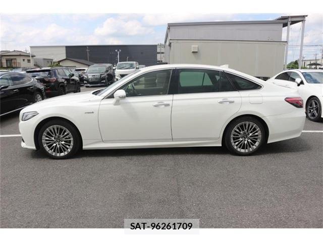 Toyota CROWN SEDAN 2019-09 7978897-7