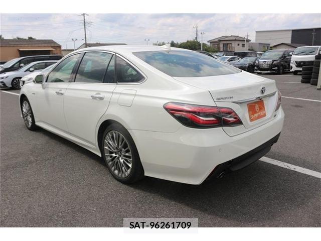 Toyota CROWN SEDAN 2019-09 7978897-8