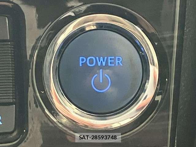 Toyota CROWN SEDAN 2017-06 7978896-11