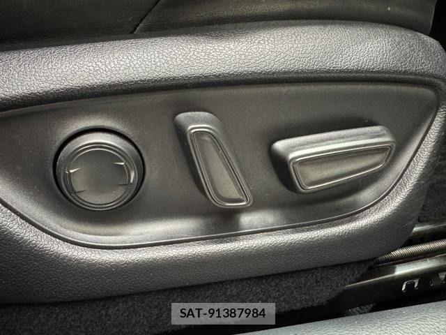 Toyota CROWN SEDAN 2019-09 7978887-25