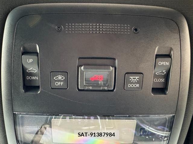 Toyota CROWN SEDAN 2019-09 7978887-26
