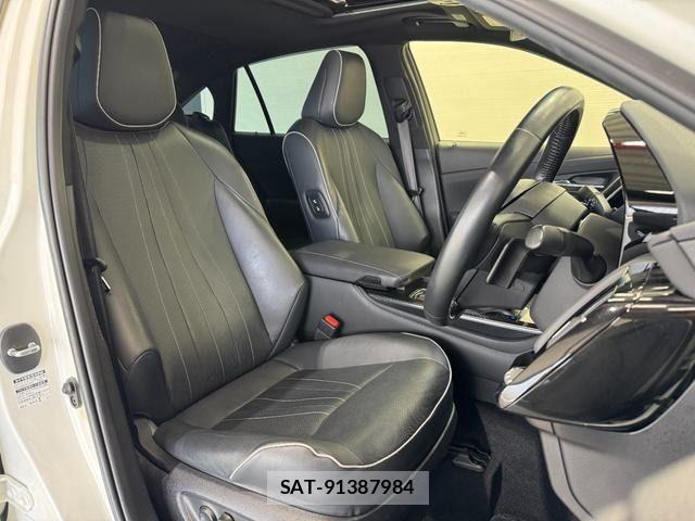 Toyota CROWN SEDAN 2019-09 7978887-8