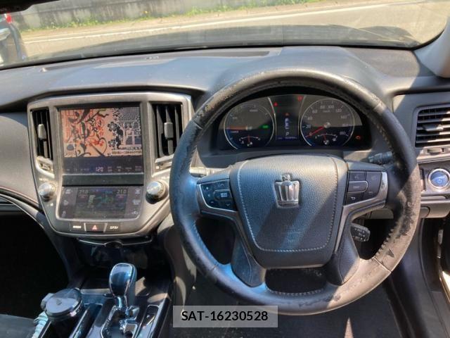 Toyota CROWN SEDAN 2015-07 7978905-12