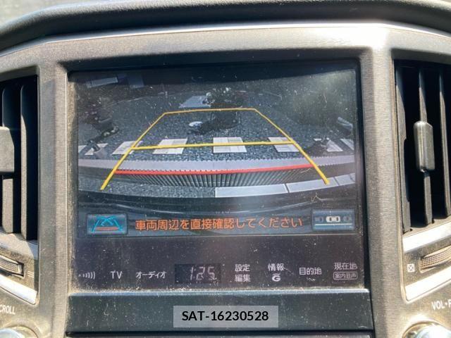 Toyota CROWN SEDAN 2015-07 7978905-16