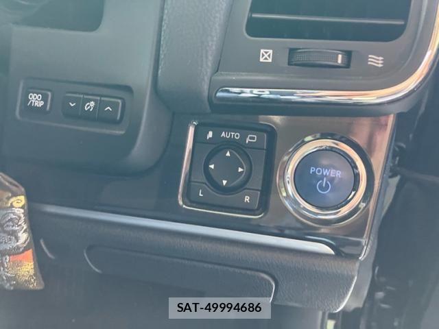 Toyota CROWN SEDAN 2013-05 7978903-16