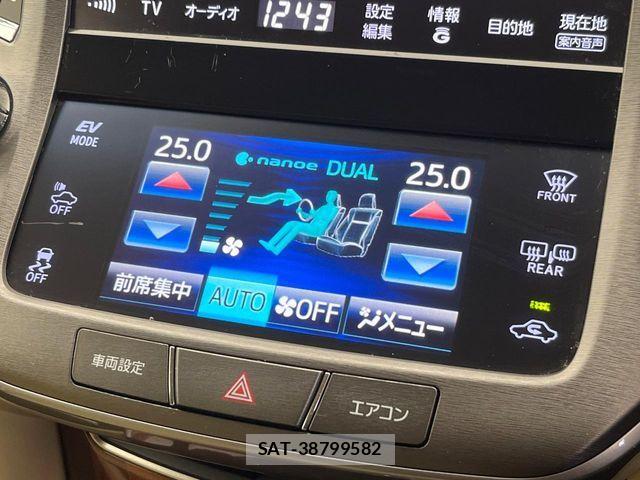 Toyota CROWN SEDAN 2013-12 7978901-8