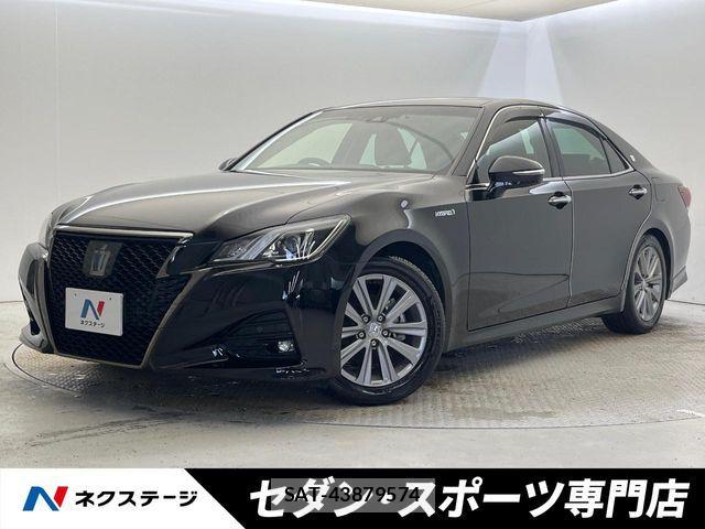 Toyota CROWN SEDAN 2018-01 7978891-0