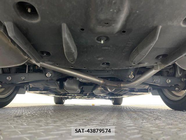 Toyota CROWN SEDAN 2018-01 7978891-18