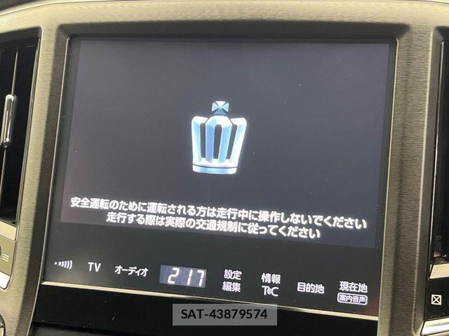 Toyota CROWN SEDAN 2018-01 7978891-4