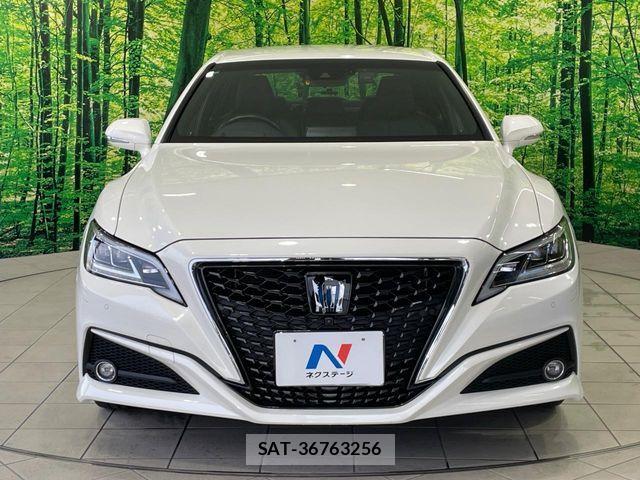 Toyota CROWN SEDAN 2018-09 7978884-13