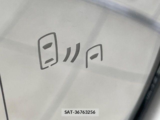 Toyota CROWN SEDAN 2018-09 7978884-5