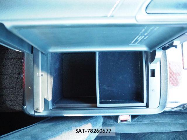 Toyota CROWN SEDAN 2016-02 7978904-17