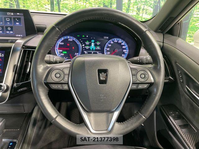 Toyota CROWN SEDAN 2019-03 7978889-10