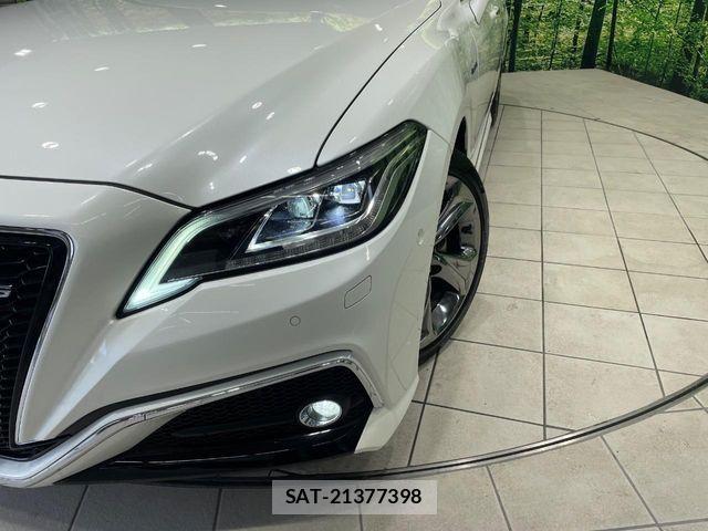 Toyota CROWN SEDAN 2019-03 7978889-11