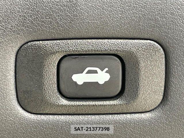 Toyota CROWN SEDAN 2019-03 7978889-6