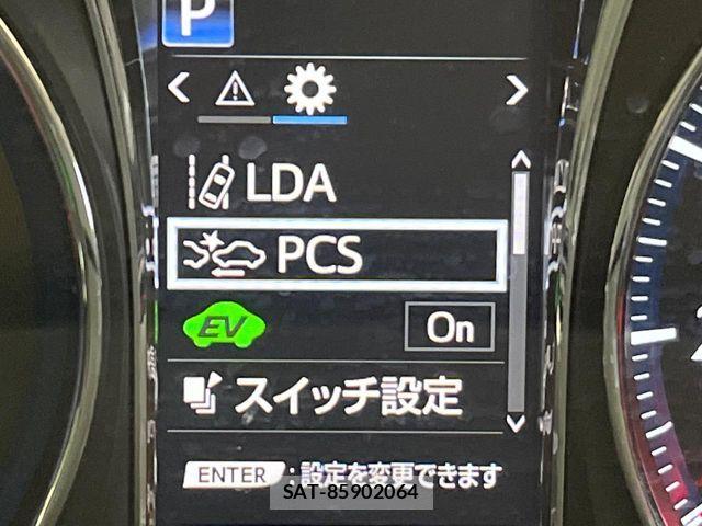 Toyota CROWN SEDAN 2018-03 7978888-6
