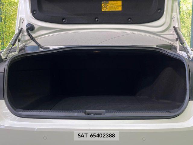 Toyota CROWN SEDAN 2018-08 8035043-9