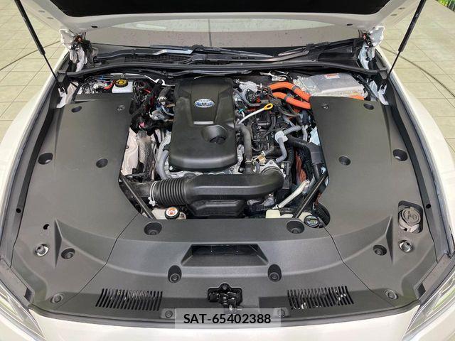 Toyota CROWN SEDAN 2018-08 8035043-17