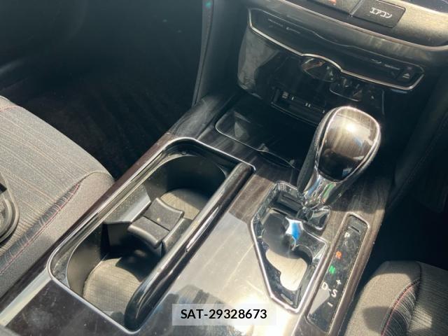 Toyota CROWN SEDAN 2016-03 8035063-25