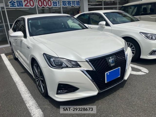 Toyota CROWN SEDAN 2016-03 8035063-2