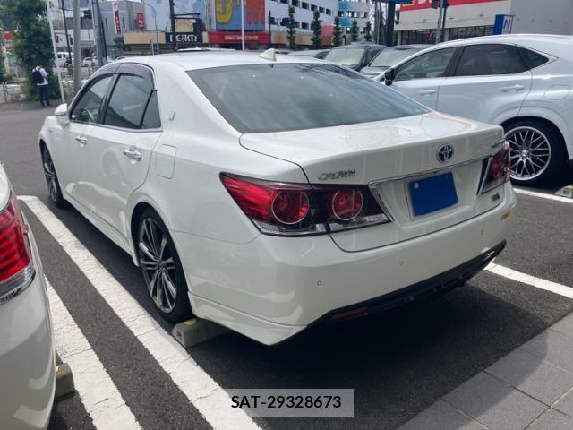 Toyota CROWN SEDAN 2016-03 8035063-3
