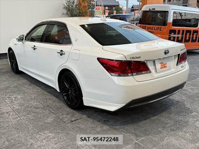 Toyota CROWN SEDAN 2013-05 8035066-12