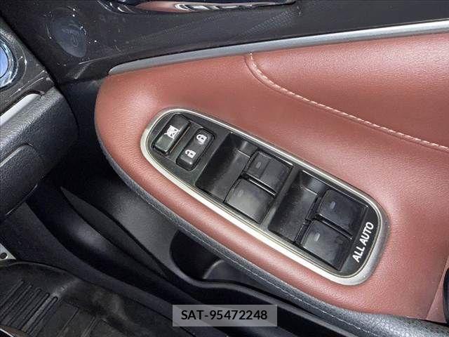 Toyota CROWN SEDAN 2013-05 8035066-29