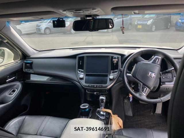 Toyota CROWN SEDAN 2015-11 8035064-13