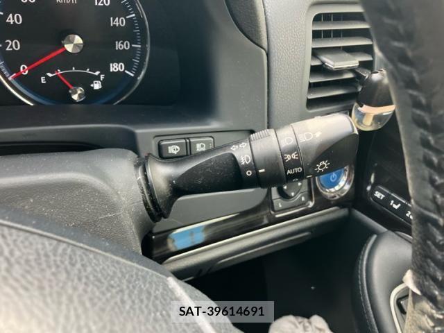 Toyota CROWN SEDAN 2015-11 8035064-15