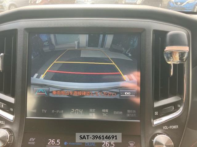 Toyota CROWN SEDAN 2015-11 8035064-19