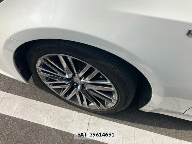 Toyota CROWN SEDAN 2015-11 8035064-6