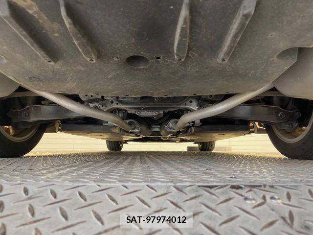 Toyota CROWN SEDAN 2021-08 8035039-18