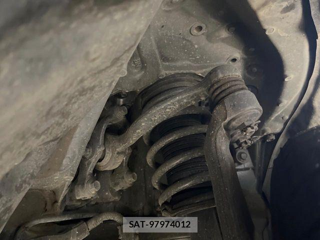 Toyota CROWN SEDAN 2021-08 8035039-19